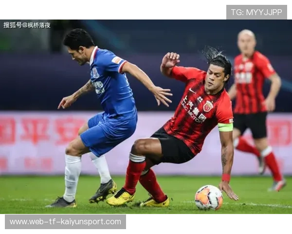 柔佛新山延续不败纪录，上海申花继续低迷，前车盖换一个多少钱