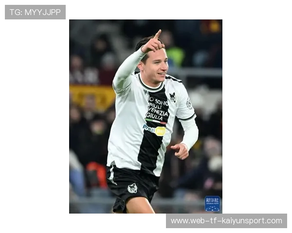 加斯佩里尼指挥罗马围攻无果,马伦4次射门遭乌迪内斯门将奥科耶封出 加斯佩里尼指挥罗马围攻无果,马伦4次射门遭乌迪内斯门将奥科耶封出